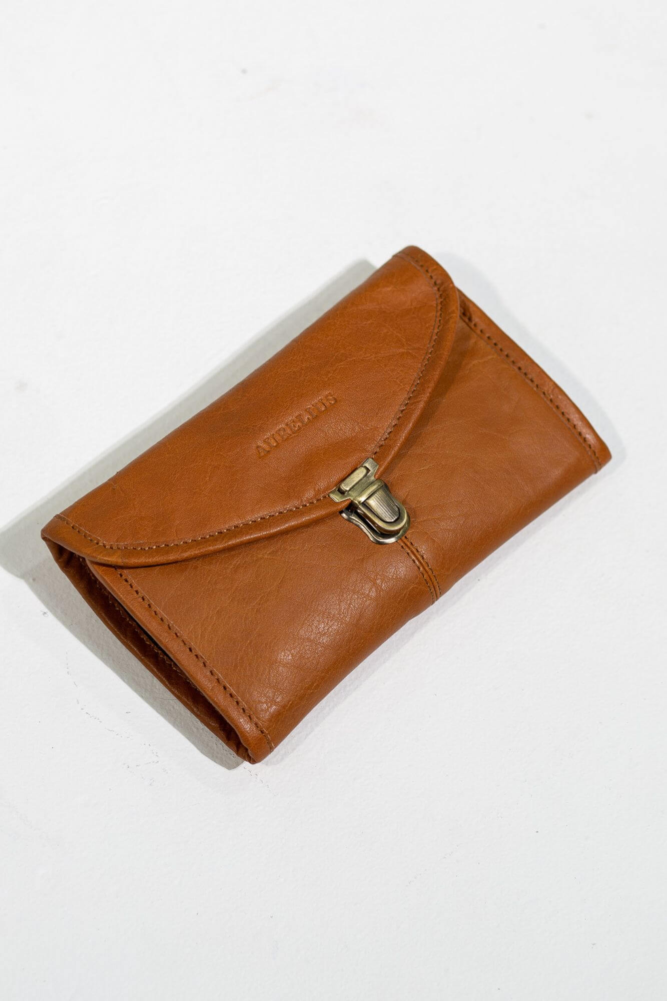 Aurelius Leather Leather Bag Tan Leather Carter Everyday Tech Wallet