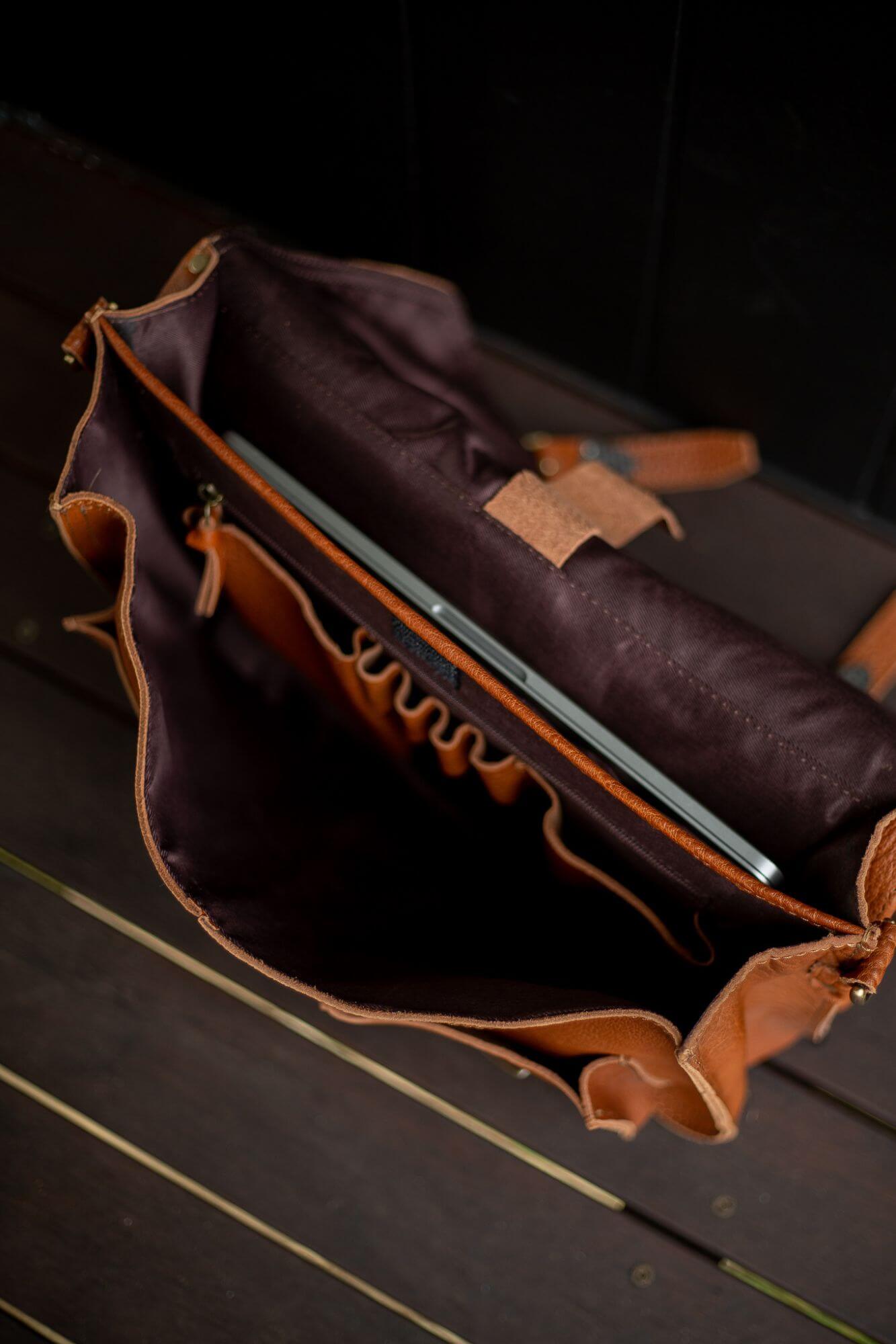 Aurelius Leather Leather Bag Aurelius Leather Hector Leather Laptop Bag
