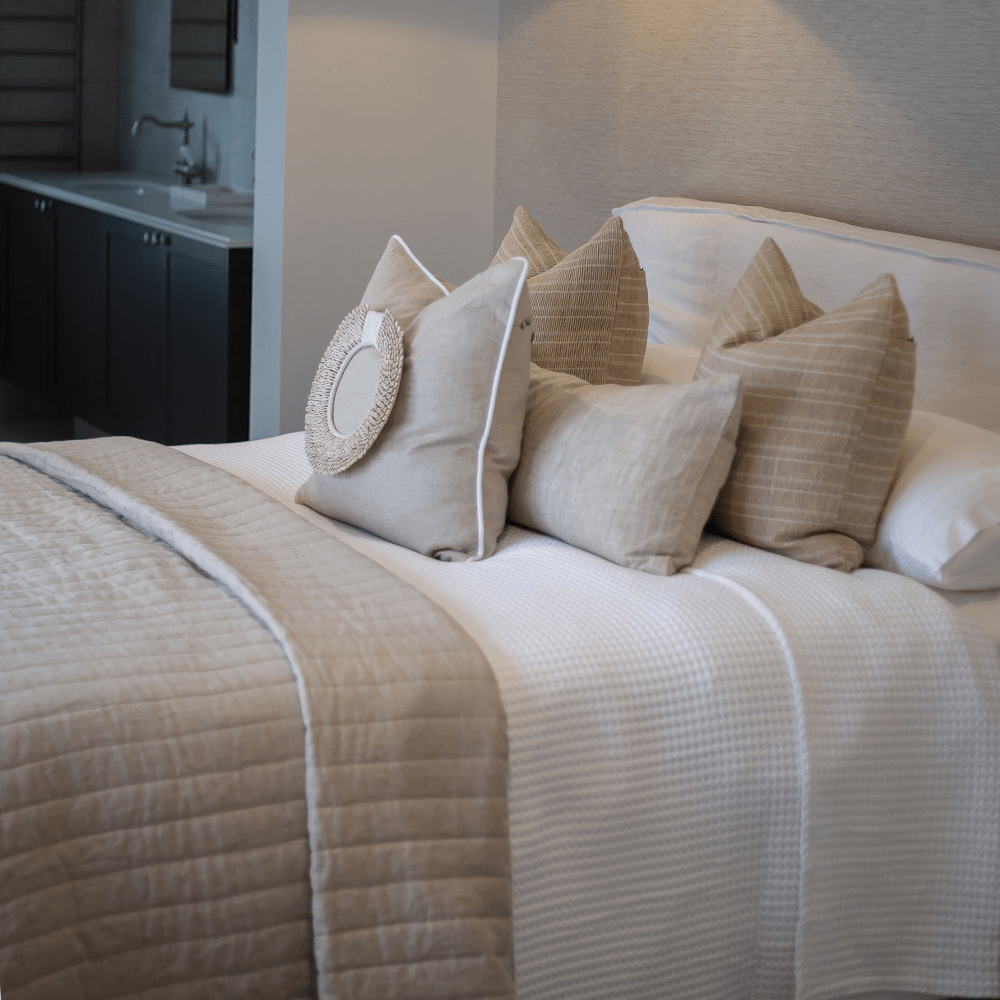 Bandhini Design House Quilt Linen Natural Quilt